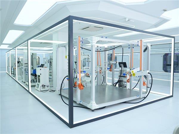 傲风M6 Pro+引领电竞椅行业技术革新CQ9电子平台入口科技攻坚 十年深耕：(图4)